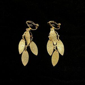 Multi Gold Leaf Lobe Clip-on Dangling Earrings, NWOT